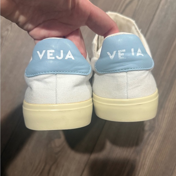 Veja White and Light Blue Sneakers - Picture 4 of 9